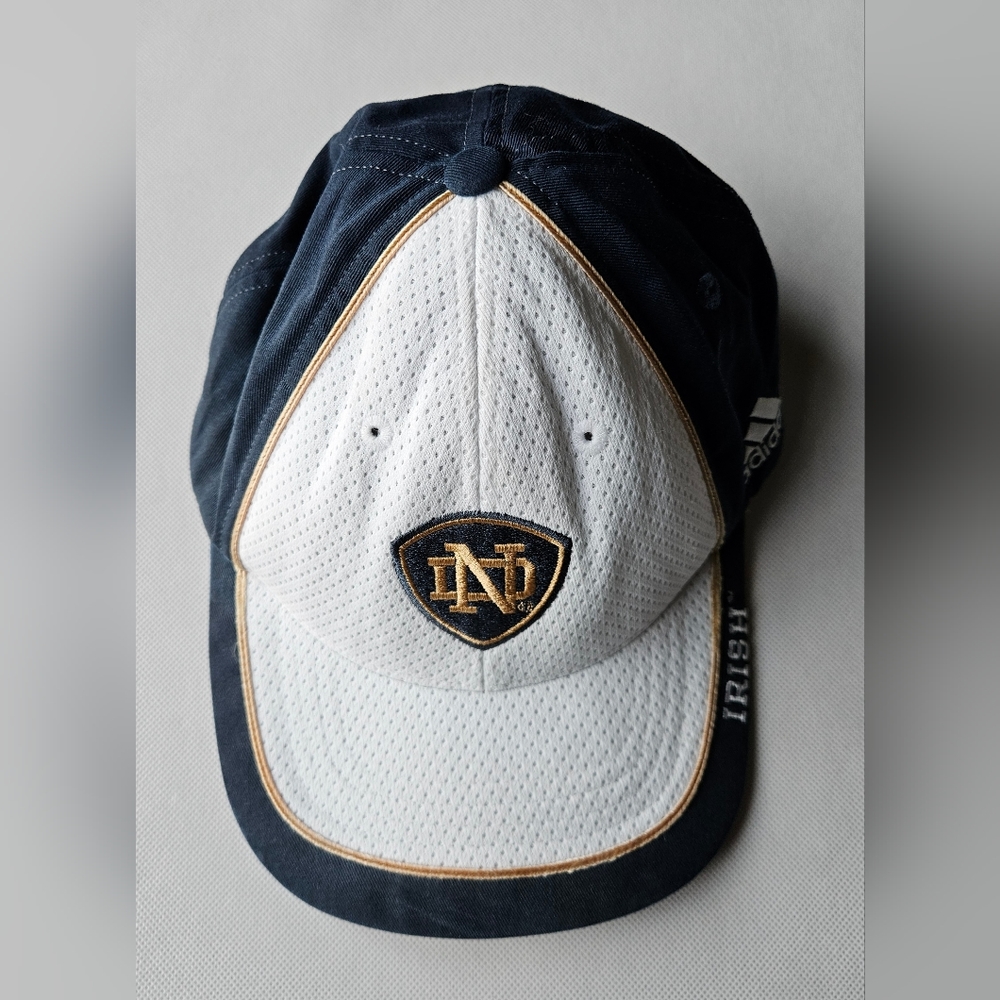 Vintage Adidas Notre Dame Fighting Irish Ball Cap